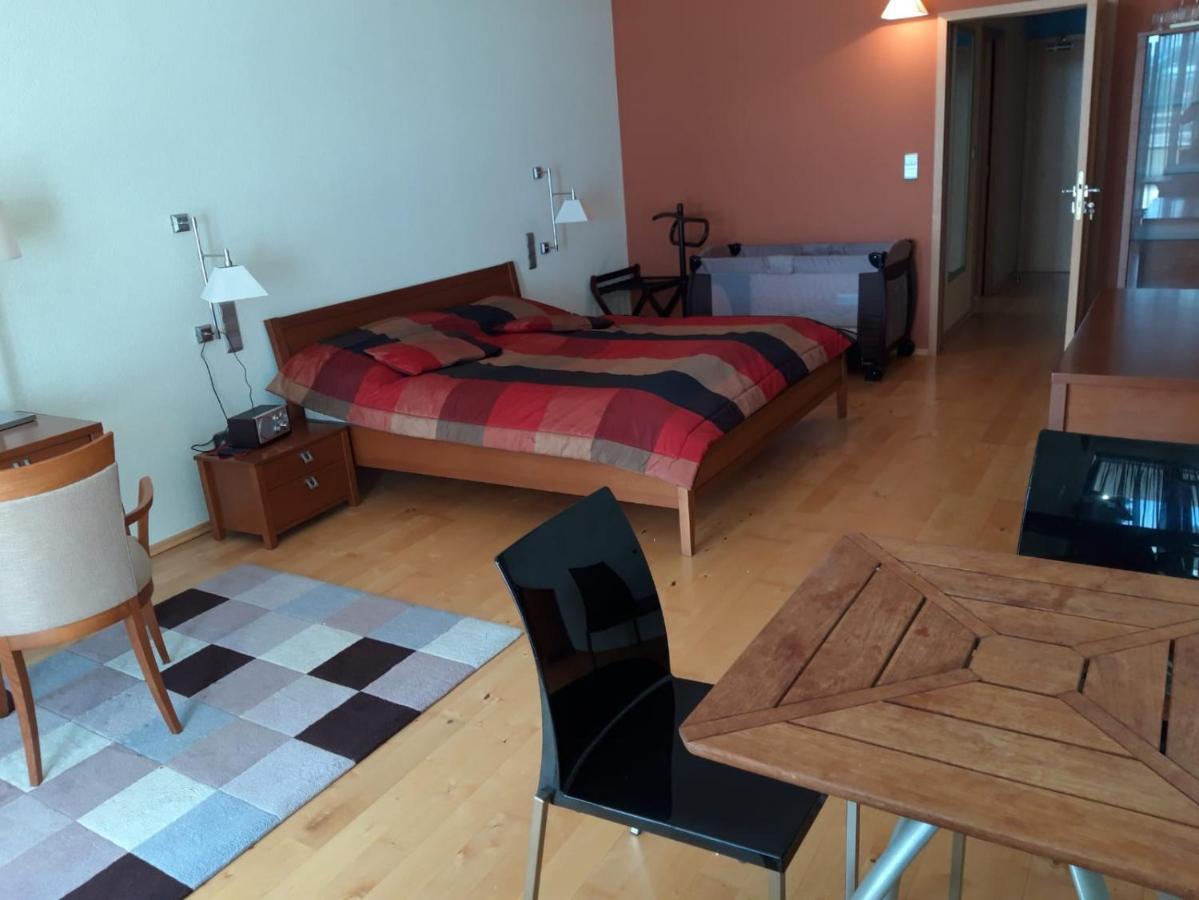 Apartmany Puerto Сенец Экстерьер фото